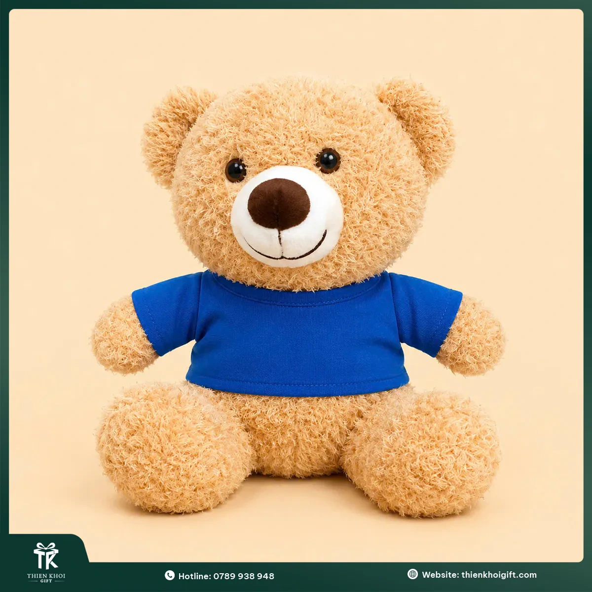 Gấu bông mặc áo xanh dương